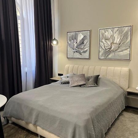 Apartments Одесса Экстерьер фото