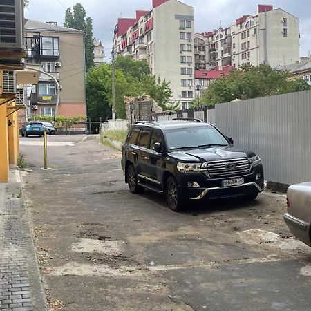 Apartments Одесса Экстерьер фото